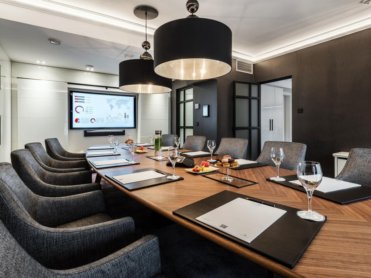 Excelsior Hotel Ernst Am Dom Kolín nad Rýnem Exteriér fotografie Boardroom at the London office